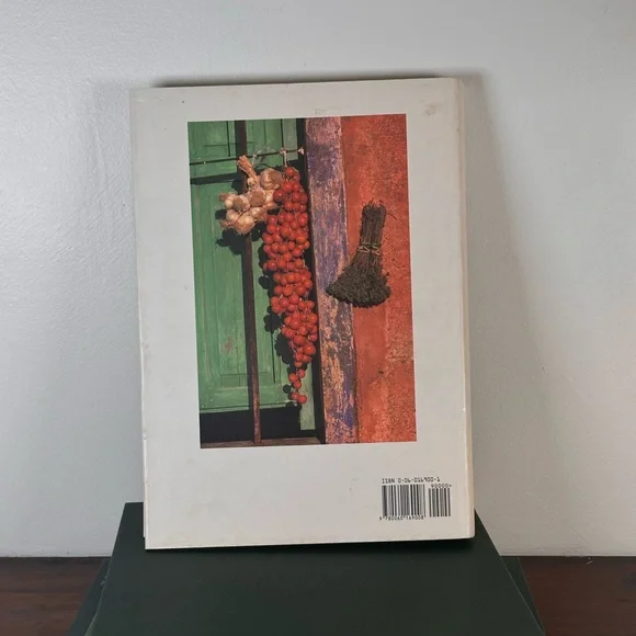 Vintage Savoring Italy Cook Book 1992 Italian Coffee Table Book European - Picture 3 of 7